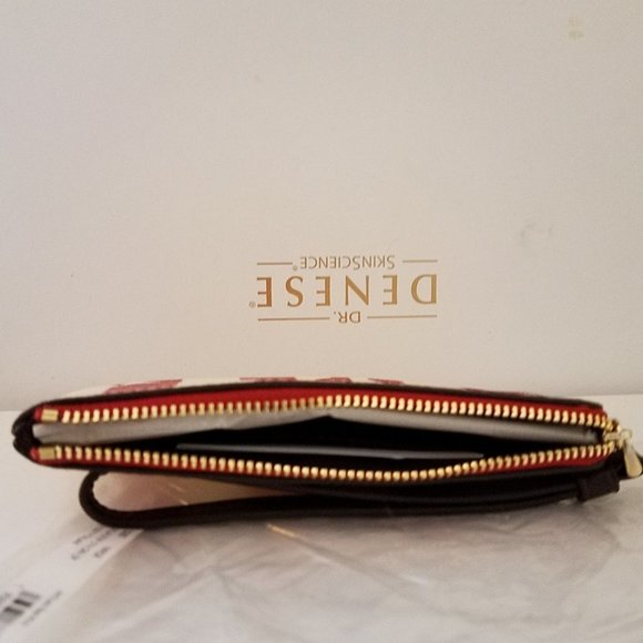 $78 *NEW* COACH Corner Zip Wristlet Stripes Star - Picture 9 of 10